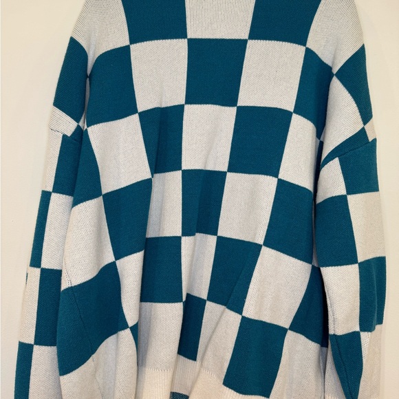 Blue and White Checkered Women's Sweater - Picture 10 of 11